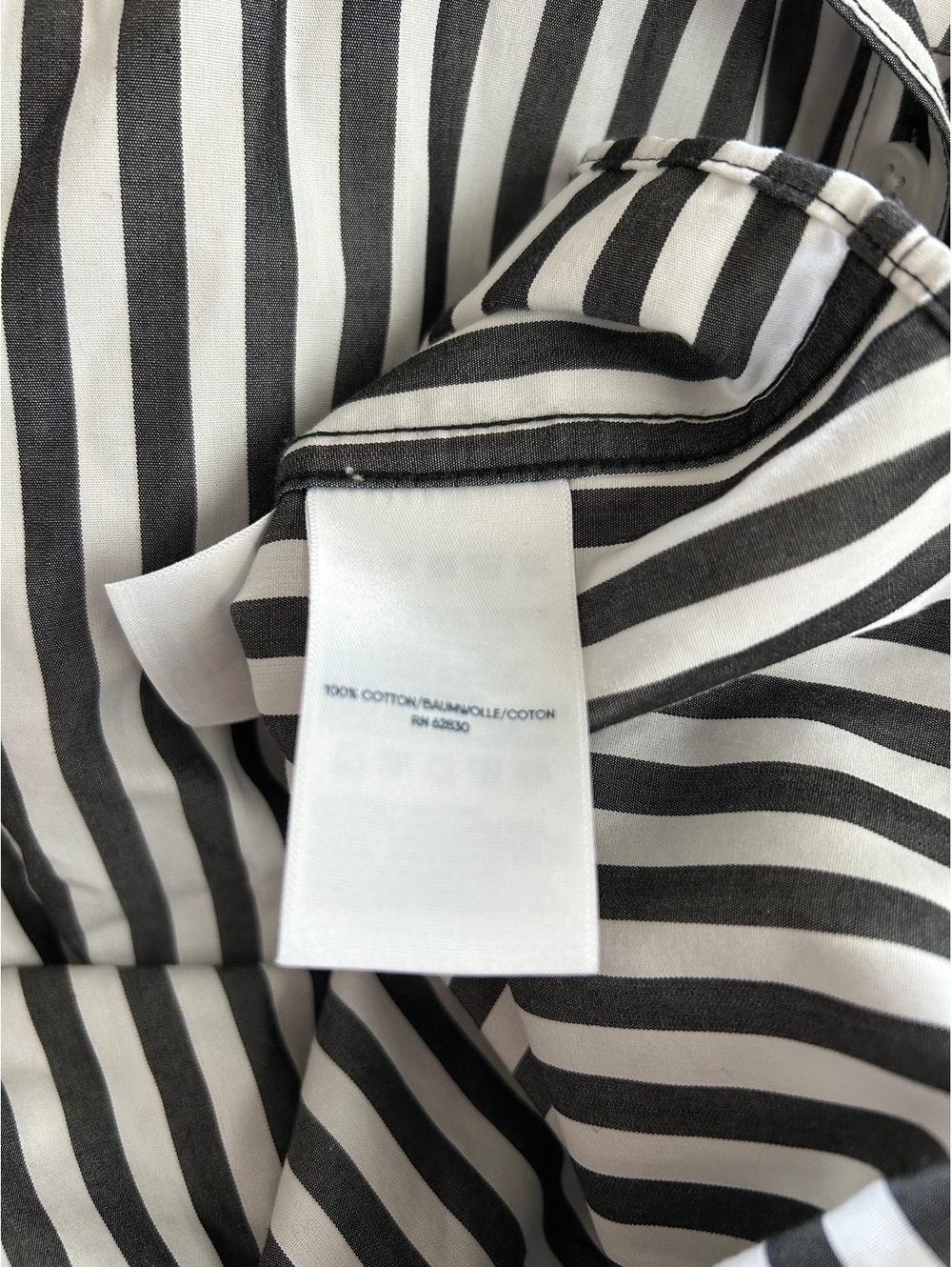 Lands’ End No Iron Black and White Striped Button Up Blouse Women’s Size 22 - Picture 4 of 6